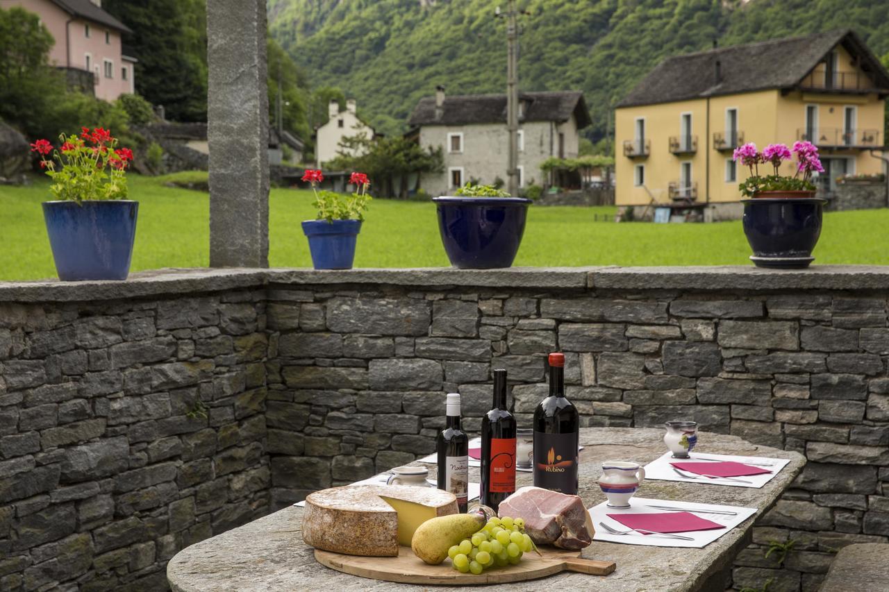 Locanda Turisti Bignasco Buitenkant foto